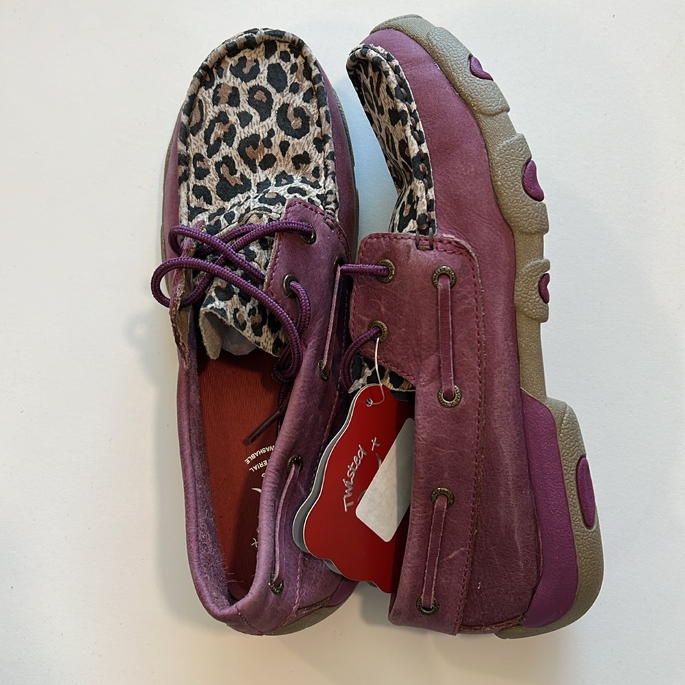 Twisted X - animal print, pink/purple leather topsiders, 9.5 - Picture 3 of 4